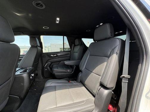 White Frost Tri-Coat 2024 GMC Yukon Denali