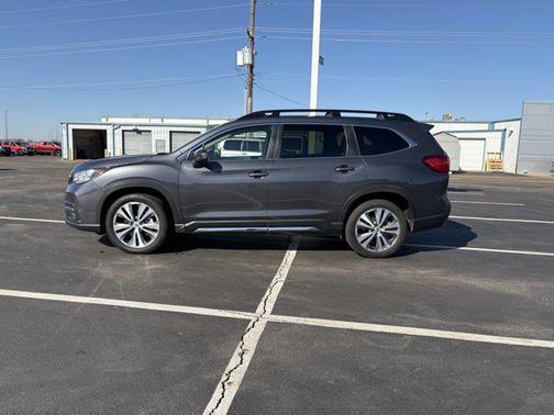 2022 Subaru Ascent Limited 8-Passenger