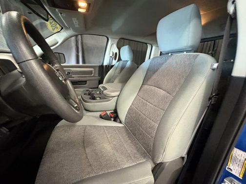 2020 RAM 1500 Classic Warlock Crew Cab 4x4 5'7' Box