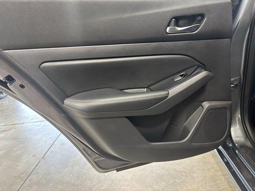 2020 Nissan Altima Platinum VC-Turbo FWD