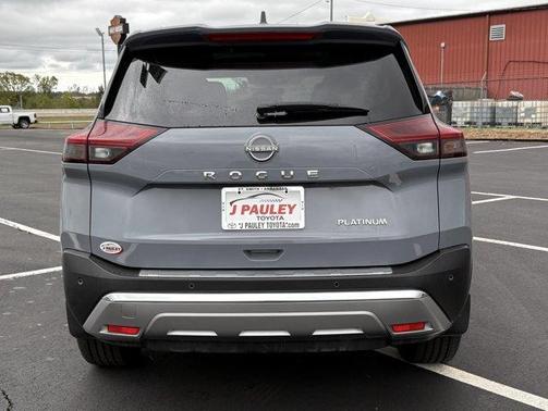 Boulder Gray Pearl 2023 Nissan Rogue Platinum
