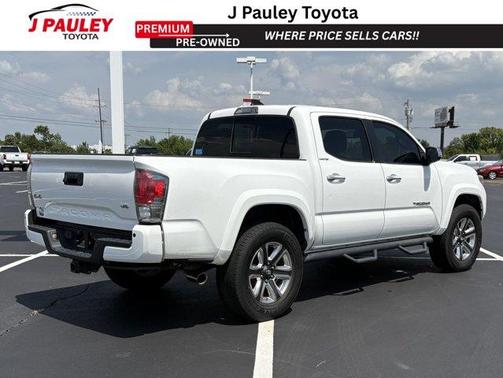 Super White 2017 Toyota Tacoma Limited
