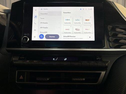 UNDERGROUND 2025 Toyota Camry SE