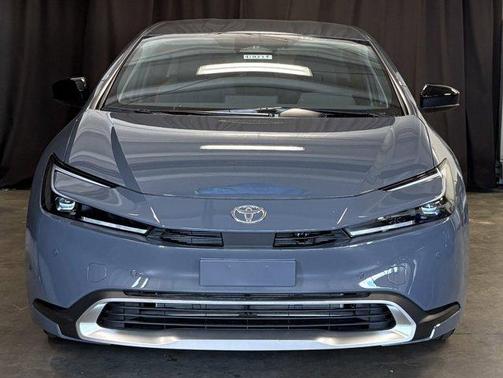 Gray 2026 Toyota Prius Plug-In Hybrid SE