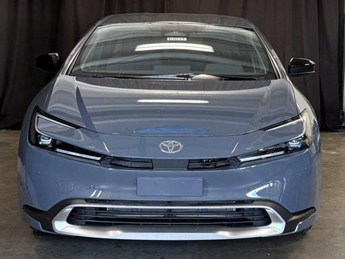 Gray 2026 Toyota Prius Plug-In Hybrid SE