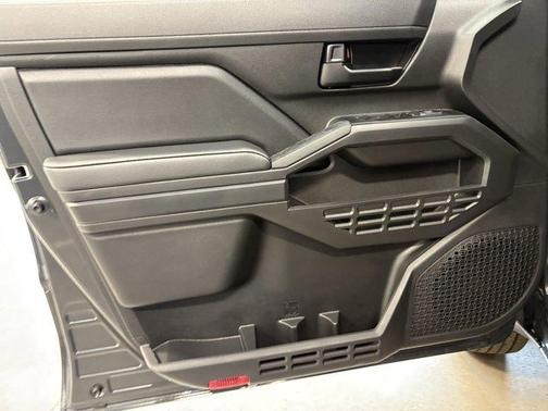 UNDERGROUND 2026 Toyota Tacoma SR