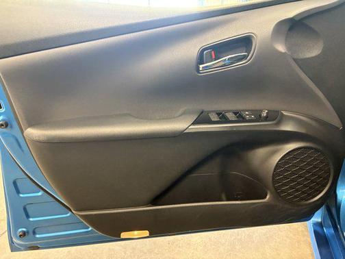 2019 Toyota Prius L