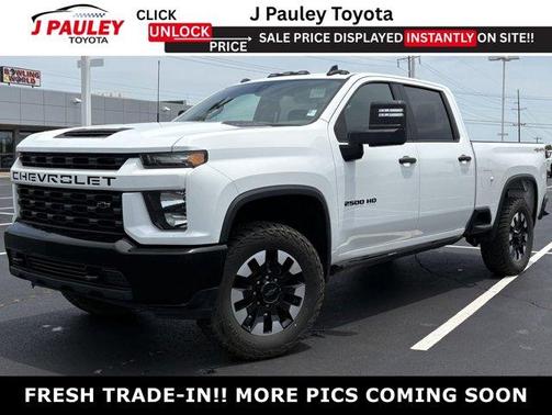 Summit White 2020 Chevrolet Silverado 2500 Custom