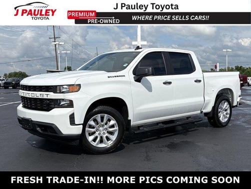 Summit White 2022 Chevrolet Silverado 1500 Limited Custom