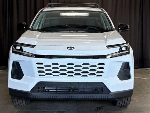 Wind Chill Pearl 2026 Toyota RAV4 XLE