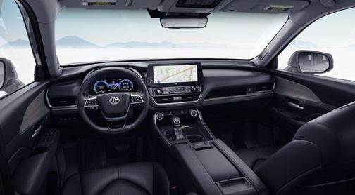 Metal 2026 Toyota Grand Highlander Hybrid Limited