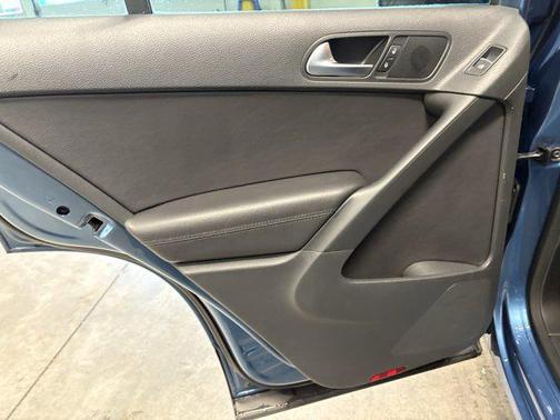 2017 Volkswagen Tiguan 2.0T Wolfsburg Edition