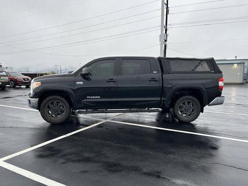2016 Toyota Tundra SR5