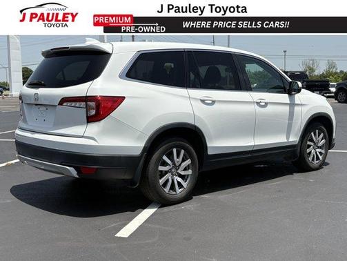White 2020 Honda Pilot EX