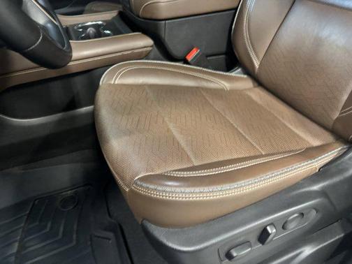 2022 Chevrolet Tahoe 4WD High Country