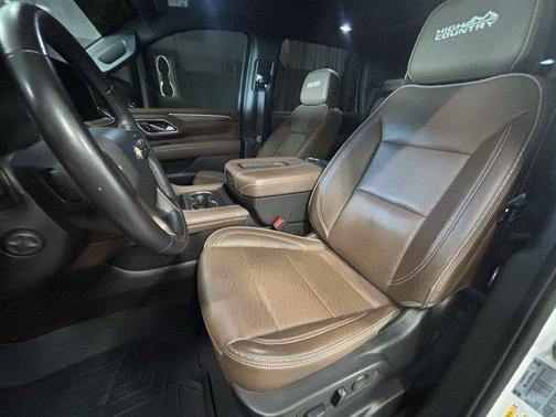 2022 Chevrolet Tahoe 4WD High Country