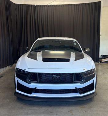 2024 Ford Mustang Dark Horse