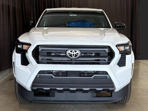 Ice 2026 Toyota Tacoma SR