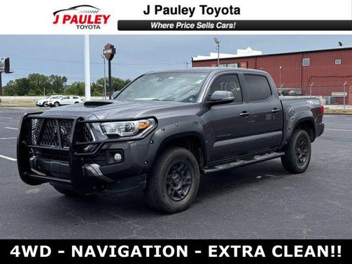 2018 Toyota Tacoma TRD Sport