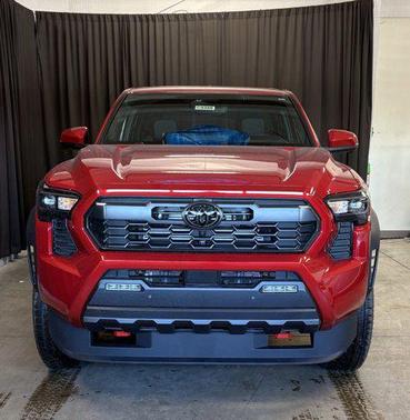 2026 Toyota Tacoma Hybrid TRD Off Road