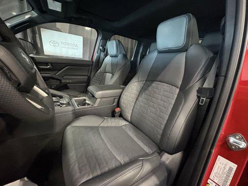 2026 Toyota Tacoma Hybrid TRD Off Road