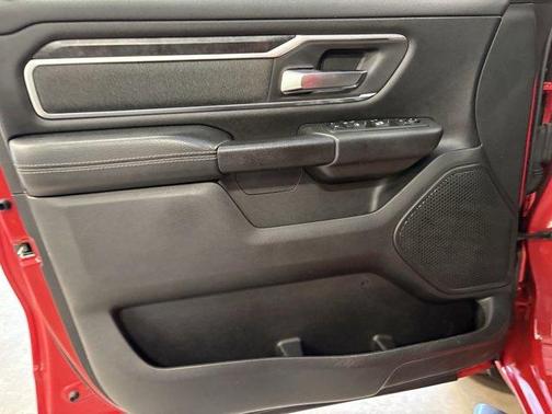Flame Red Clearcoat 2019 RAM 1500 Big Horn