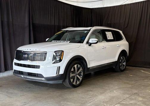 Glacial White Pearl 2021 Kia Telluride EX