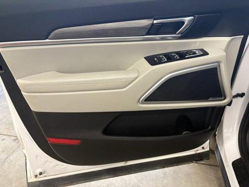 Glacial White Pearl 2021 Kia Telluride EX