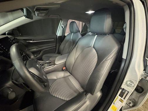 Ice Edge 2024 Toyota Camry SE