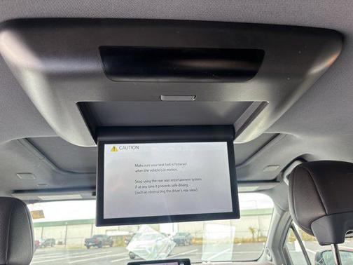 2021 Toyota Sienna Platinum