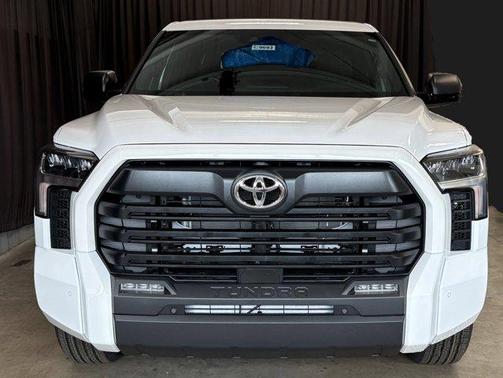 Ice 2026 Toyota Tundra SR5