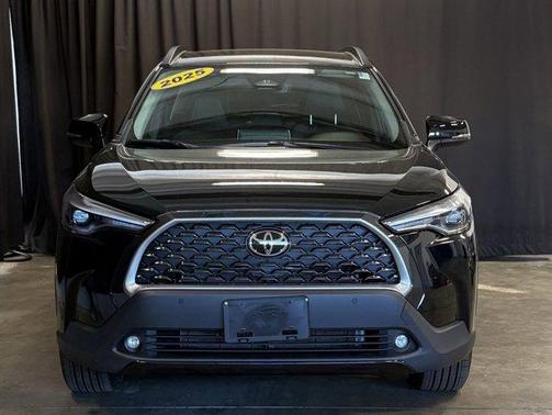 Jet Black 2025 Toyota Corolla Cross XLE