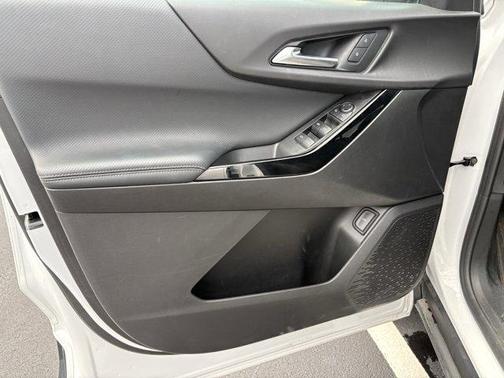 Summit White 2025 Chevrolet Equinox LT