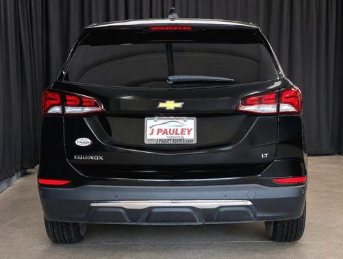 Mosaic Black Metallic 2024 Chevrolet Equinox LT