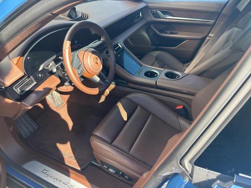 2024 Porsche Taycan 4S