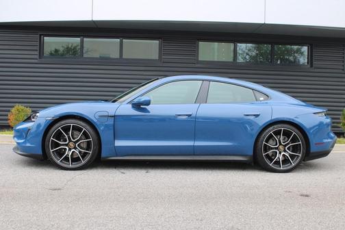 2024 Porsche Taycan 4S