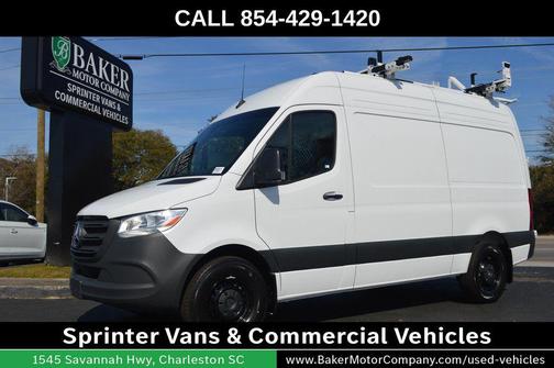 Arctic White 2026 Mercedes-Benz Sprinter 2500 Cargo 144 WB
