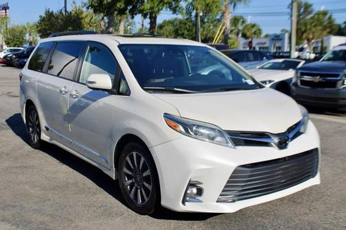2020 Toyota Sienna 