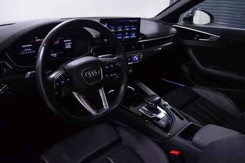 2024 Audi A4 45 S line Premium Plus