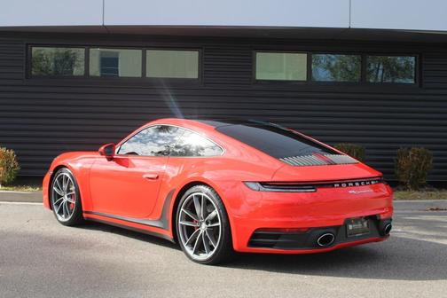 2020 Porsche 911 Carrera 4S