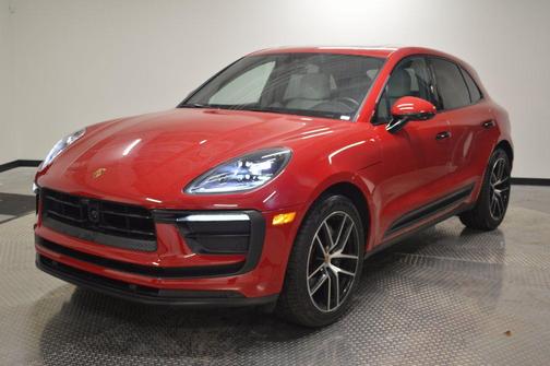 Carmine Red 2025 Porsche Macan Macan
