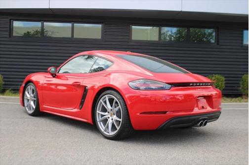 2024 Porsche 718 Cayman Base