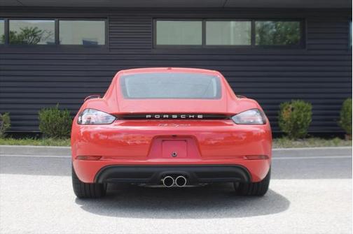 2024 Porsche 718 Cayman Base