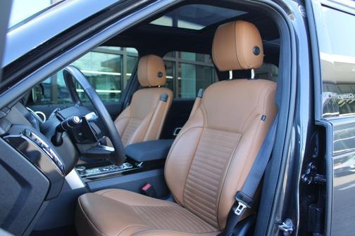 2020 Land Rover Discovery HSE