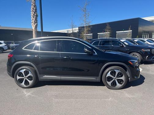 2025 Mercedes-Benz GLA 250 4MATIC
