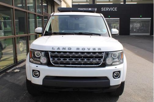 2016 Land Rover LR4 Base