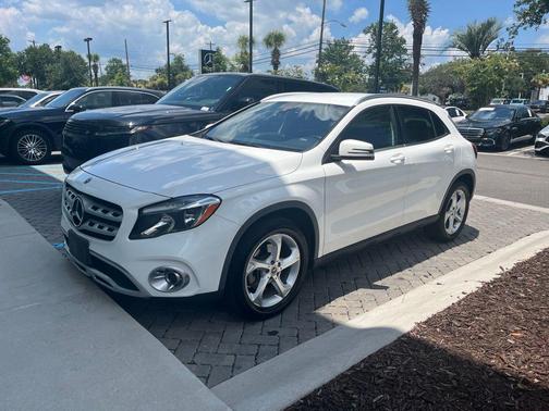 Polar White 2020 Mercedes-Benz GLA 250 Base