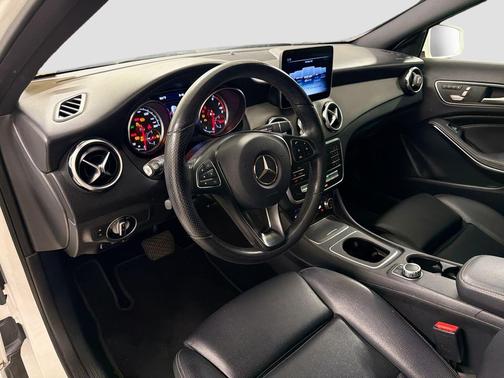 Polar White 2020 Mercedes-Benz GLA 250 Base