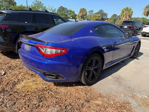 Blu Nettuno Metallic 2017 Maserati GranTurismo Sport
