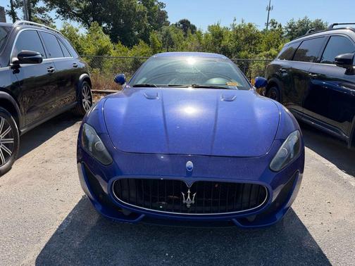 Blu Nettuno Metallic 2017 Maserati GranTurismo Sport